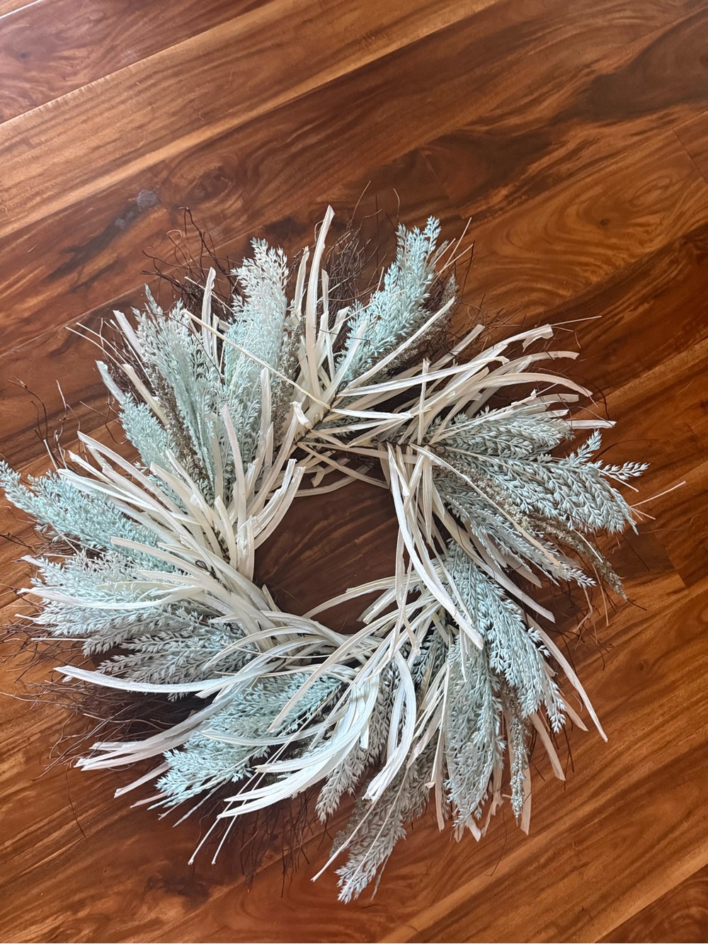 Neutral Sage Dried Grass Holiday Wreath